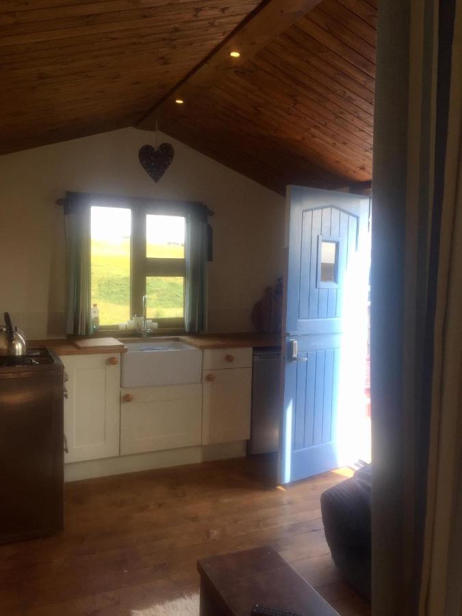Croft B&B Accommodation With Hot Tub Gamrie Екстериор снимка